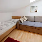 Apartment Haus Lowe 2 Stock Nr 5