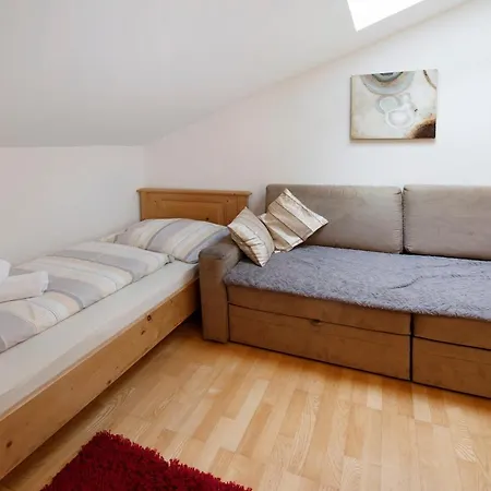 Haus Lowe 2 Stock Nr 5 Appartement