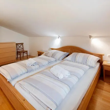 Appartement Haus Lowe 2 Stock Nr 5